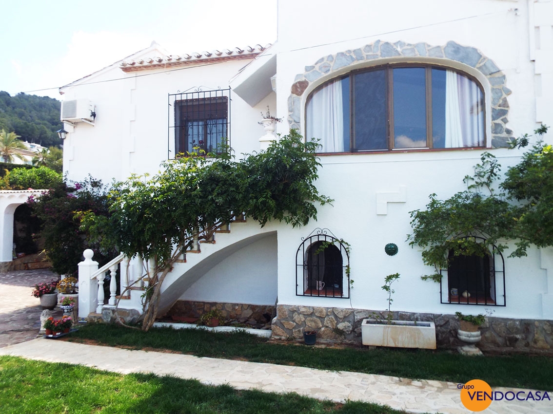Superb Huge villa at Rafalet