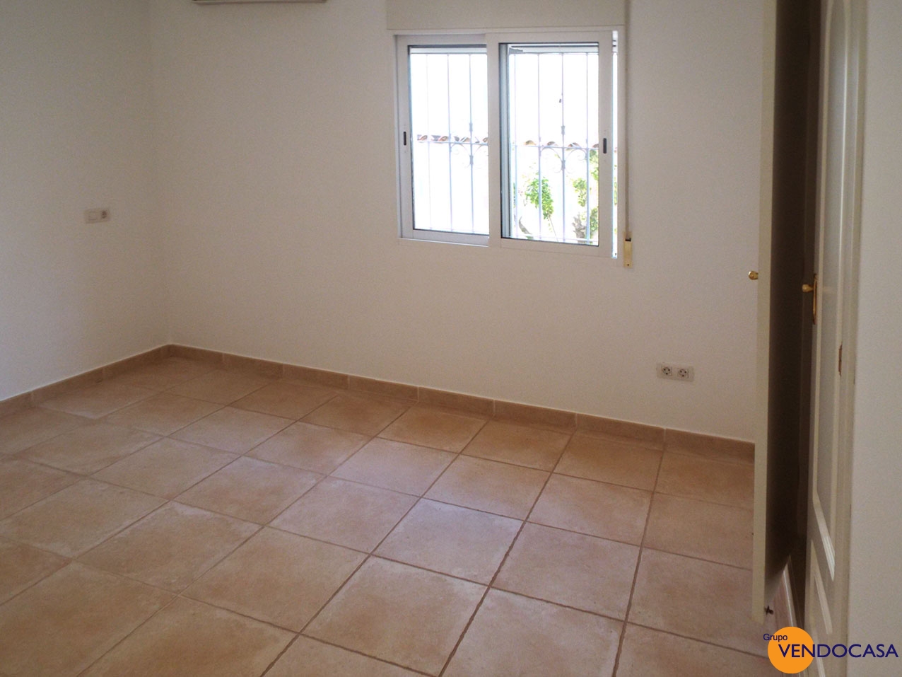Nice 2 levels villa with seaview