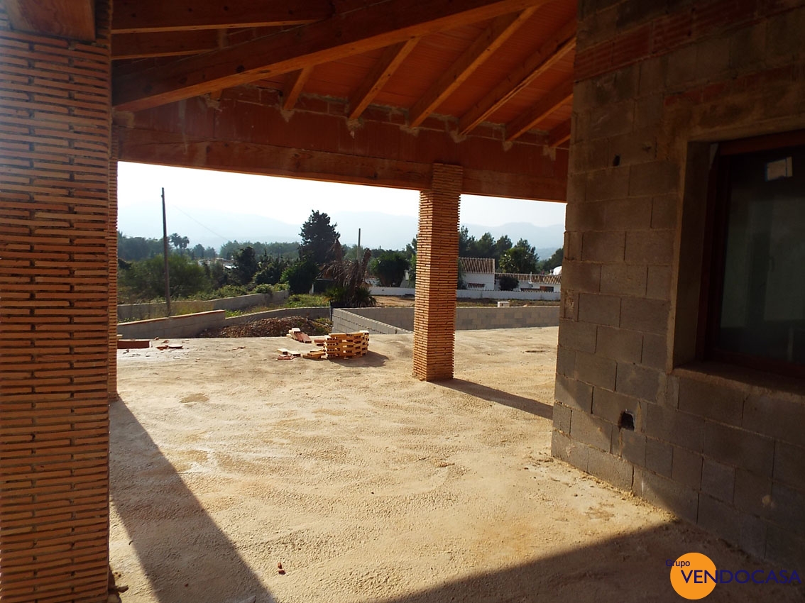 Southfacing Villa in construction at Montgo Valls