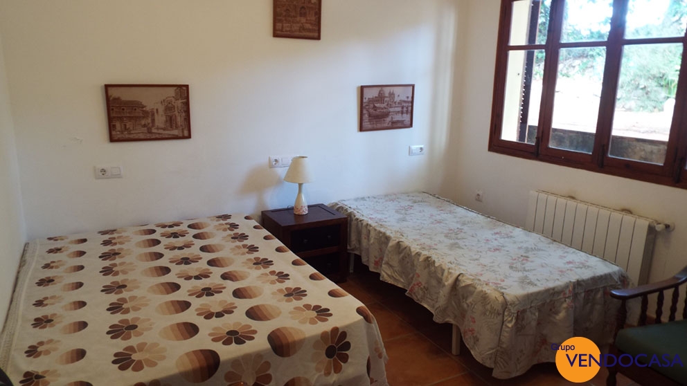 Special Unique finca - good Investment - 5 houses