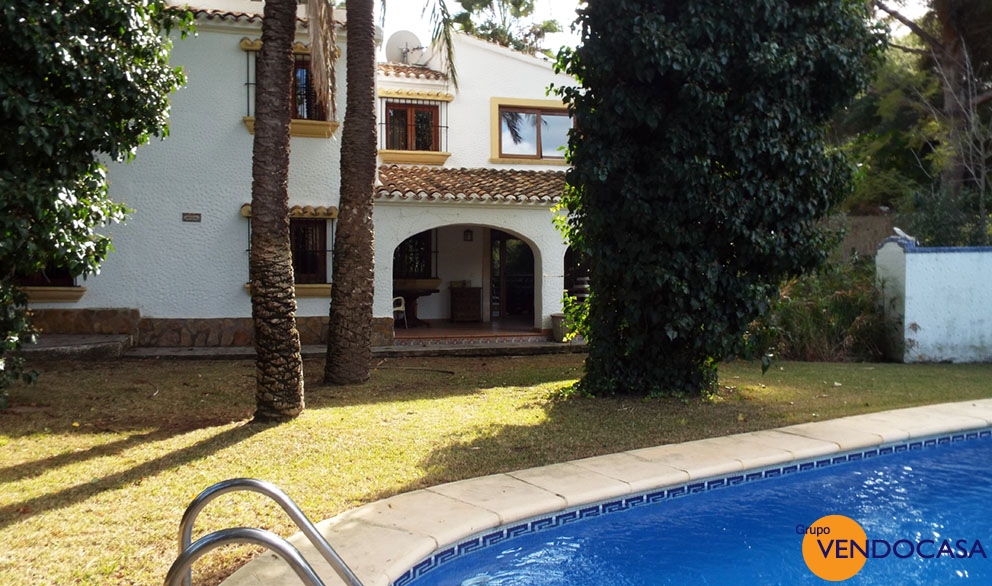 Special Unique finca - good Investment - 5 houses