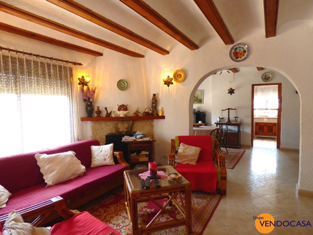 Nice villa close to the Arenal beach