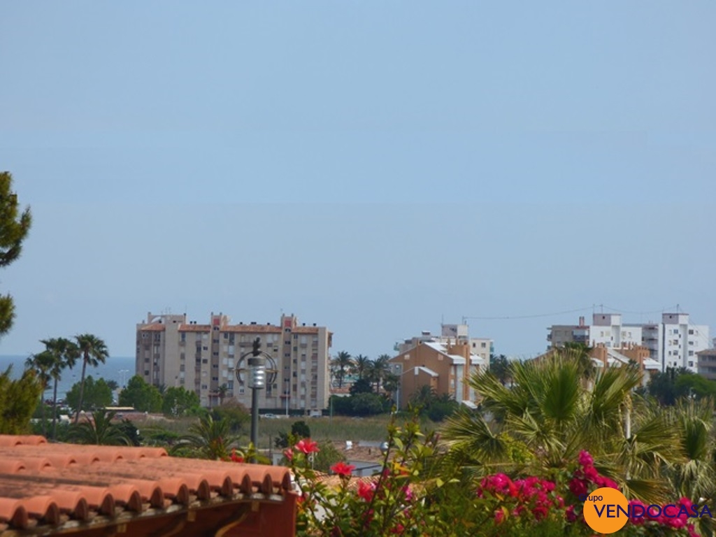 Nice villa close to the Arenal beach