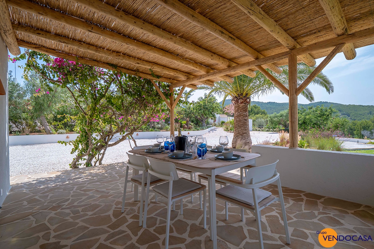 Superb renovated finca at Tarraula Javea