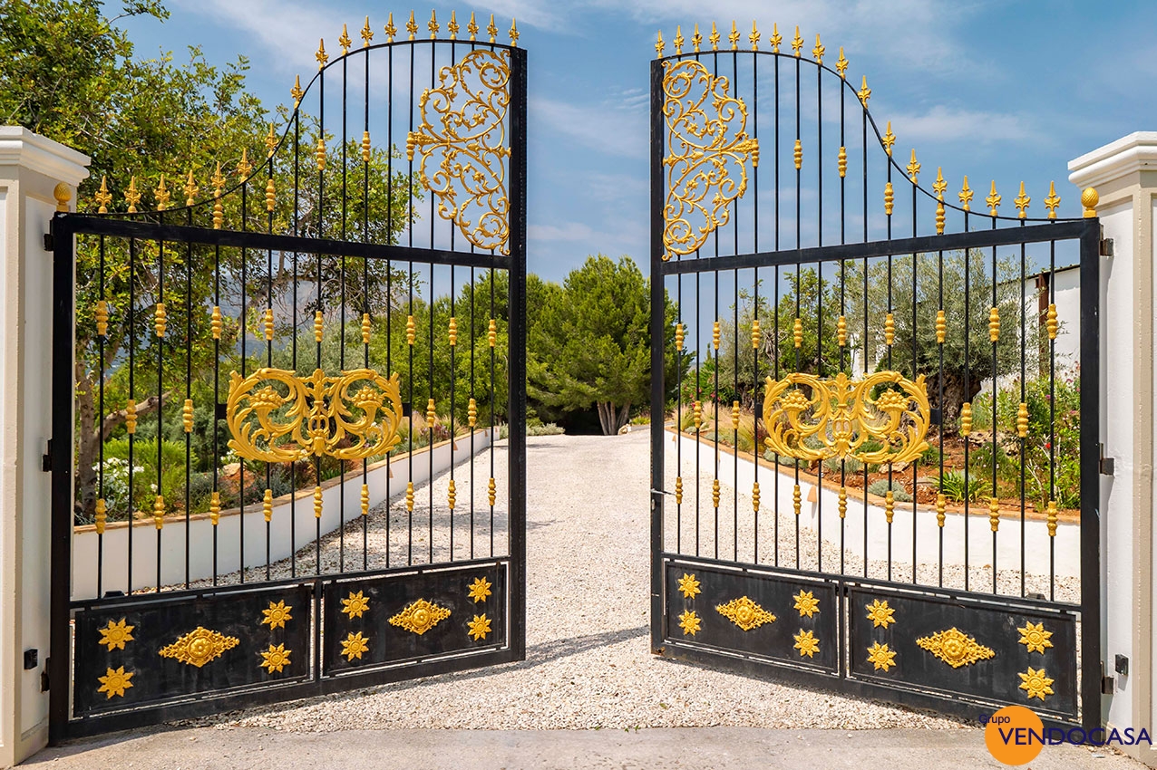 Superb renovated finca at Tarraula Javea