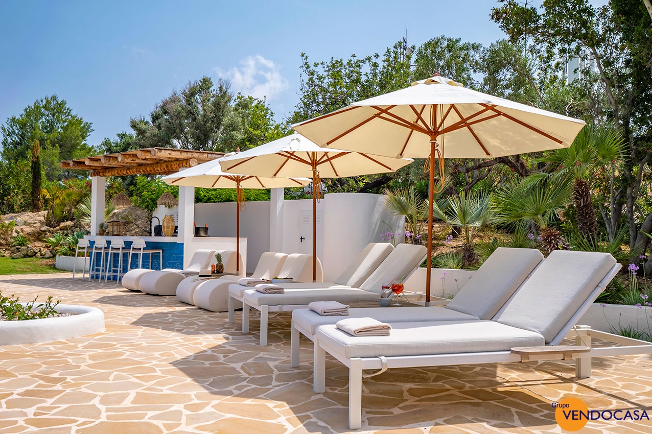 Superb renovated finca at Tarraula Javea
