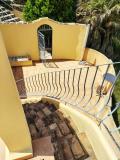 Stunning villa with seaview