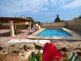 Nice villa close to the Arenal beach