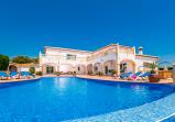 Superb luxury villa at La Lluca