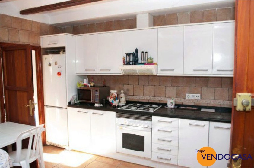 Special Unique finca - good Investment - 5 houses