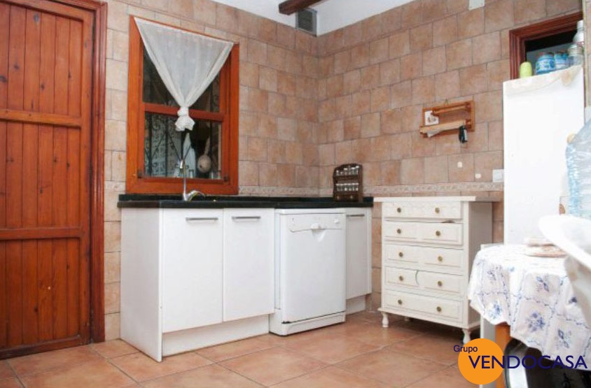 Special Unique finca - good Investment - 5 houses