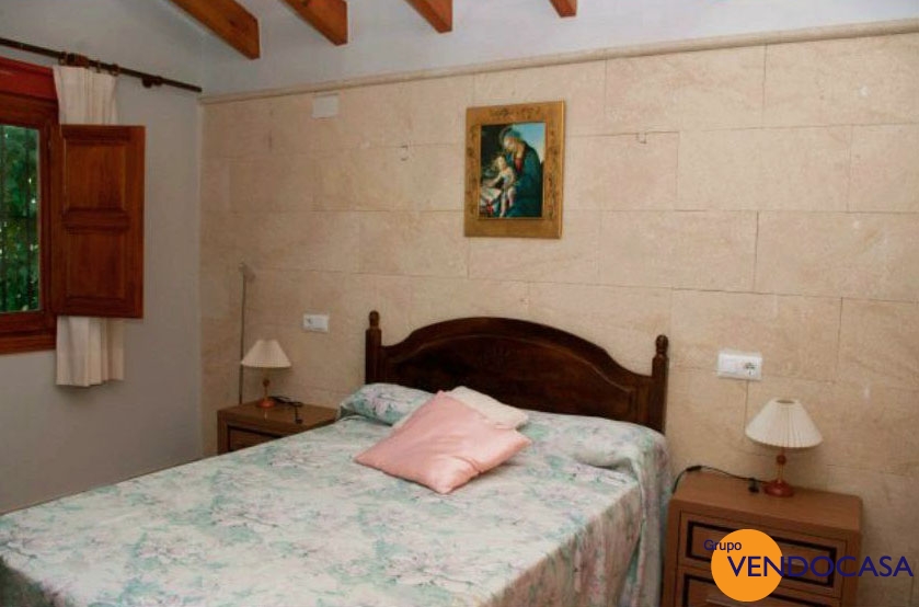 Special Unique finca - good Investment - 5 houses